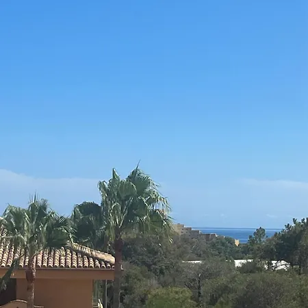 Stunning 2 Bed Penthouse With Large Sun Terrace And Pool Views * Marbella