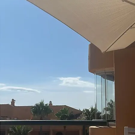 Stunning 2 Bed Penthouse With Large Sun Terrace And Pool Views Apartment
